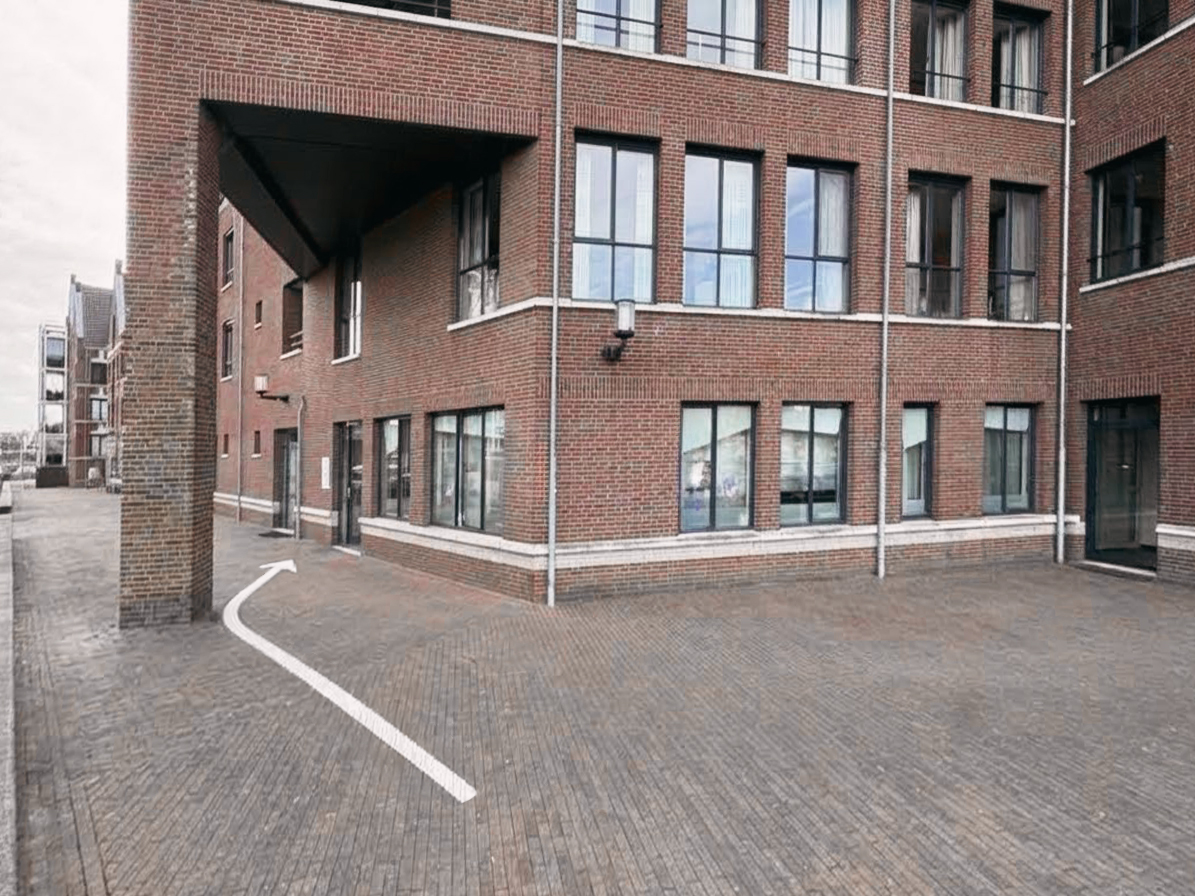 Het gebouw van de nieuwe praktijk van Tandarts Geertruidenberg